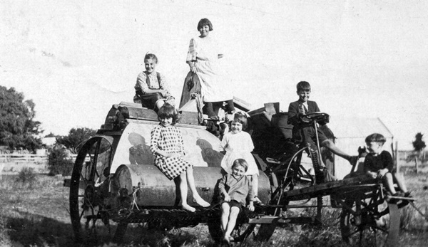 Children playing at Corindhap